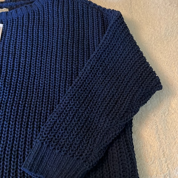 American Eagle Navy Blue Soft Knit Sweater - Picture 5 of 12
